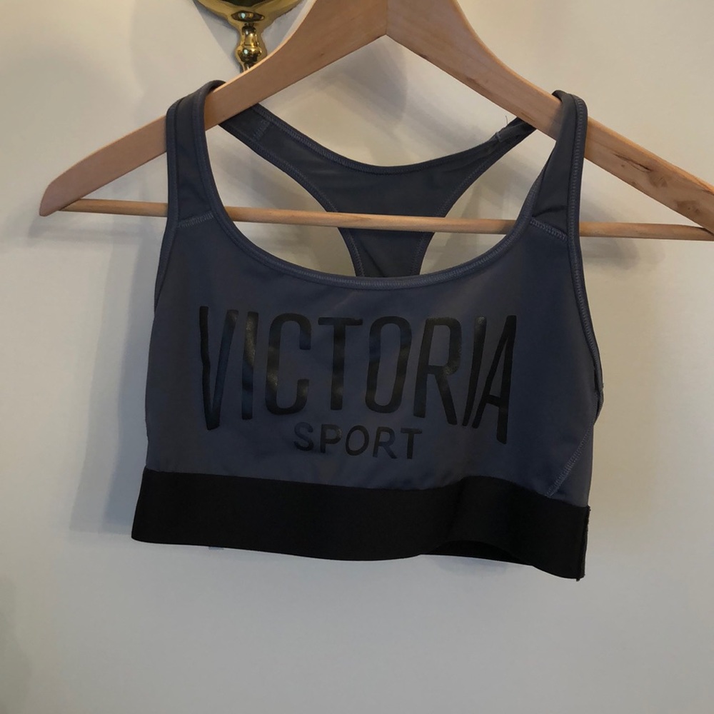 Women’s Victoria’s Secret sport bra Sz M